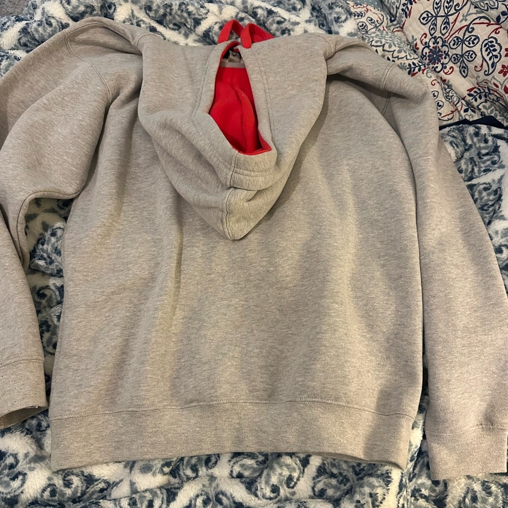 Carnegie Mellon University hoodie, official university store 2018 - size small